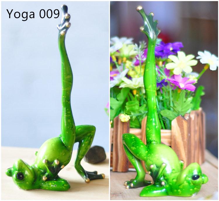 Yoga Frog Figure