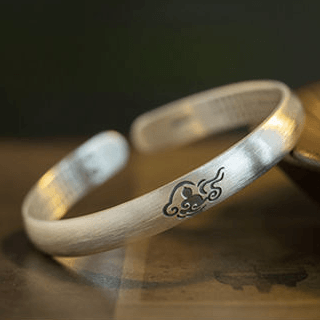 Ethnic Thai Silver Simplistic 'Zen Flavored Style' Bangle