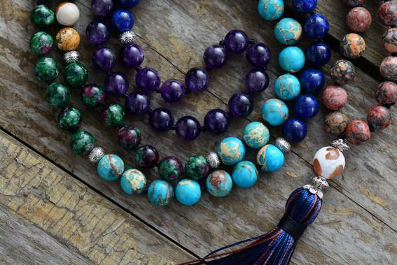 Beautiful 7 Chakra Natural Stone Mala Pendant Necklace