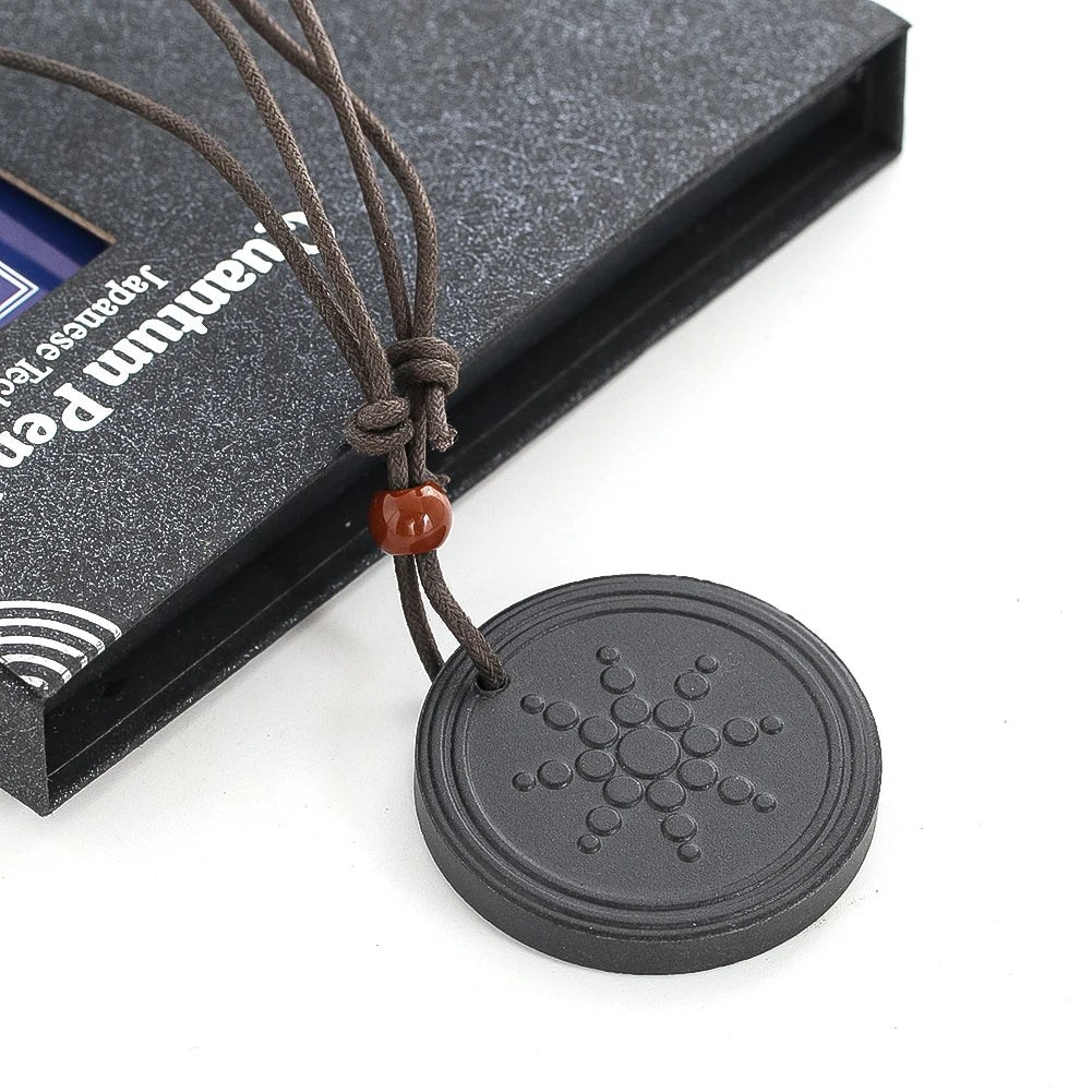 Black Quantum Scalar Energy Pendant