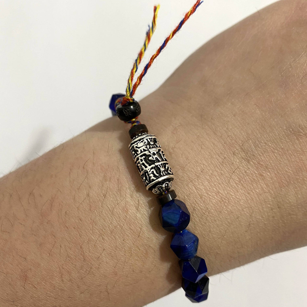 Ethnic Tibetan Faceted Blue Tiger Eye Stone SIX TRUE WORDS MANTRA Bracelet