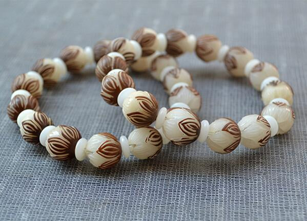 Carved Bodhi Seed Lotus Beads Bracelet