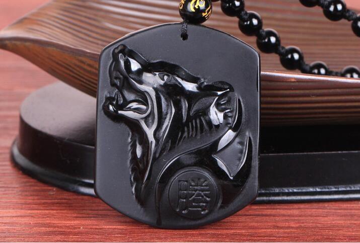 Trendy Natural Obsidian Carved Wolf Head Amulet pendant