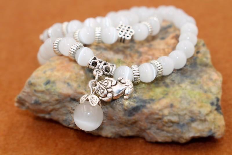 Cat's Eye White Opal Stone Pi Xiu THIRD EYE Wealth Charm Bracelet