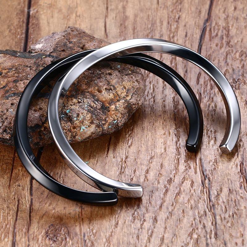 Men's Stainless Steel TWISTED Modern Style Bangle