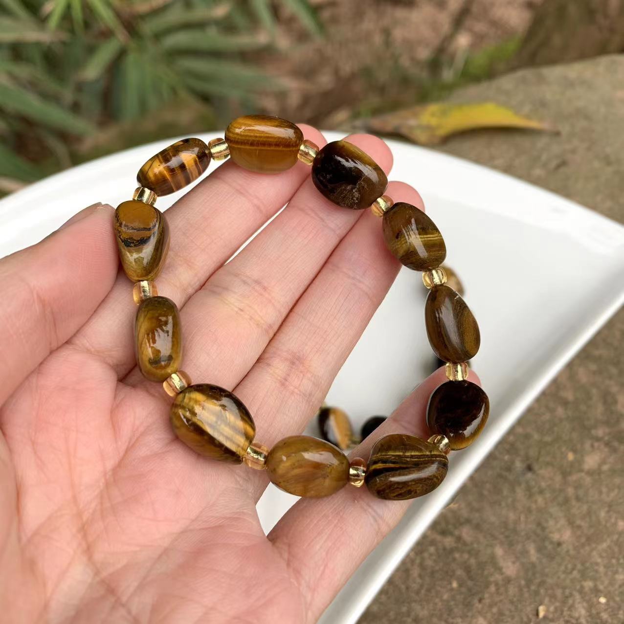 Simplistic Natural Tiger's Eye Bracelet