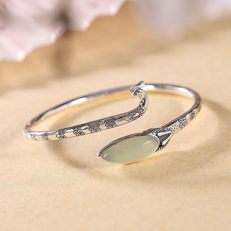 THAI SILVER Delicately Designed Phoenix & Chalcedony Bangle