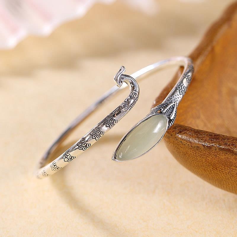 THAI SILVER Delicately Designed Phoenix & Chalcedony Bangle