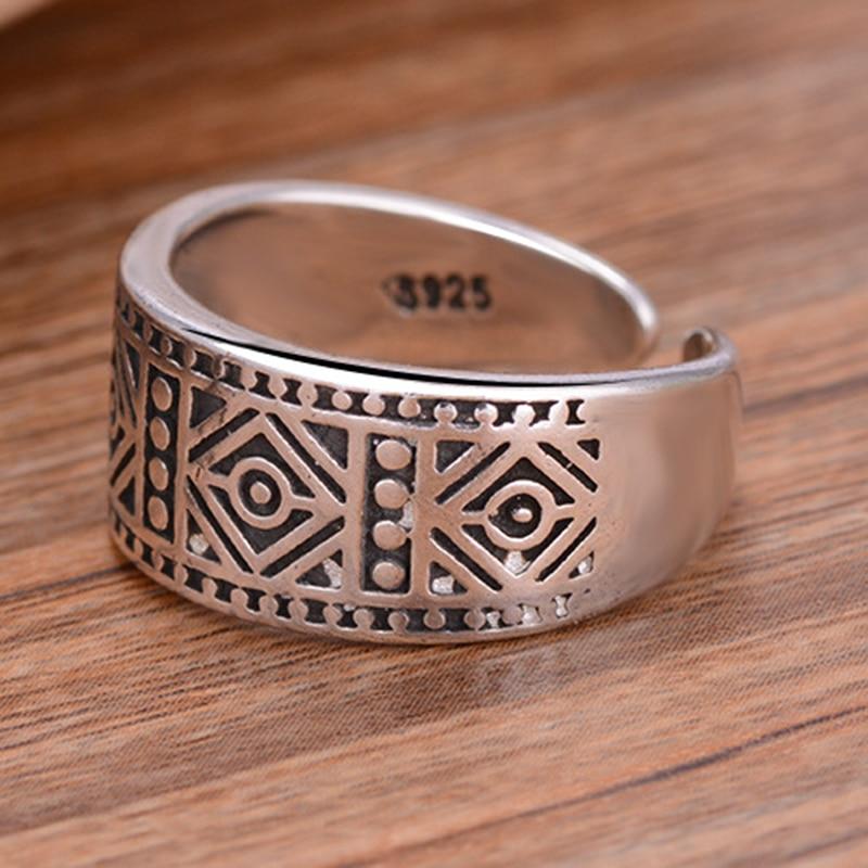 THAI SILVER Geometric 'RESTORE BALANCE' Ring