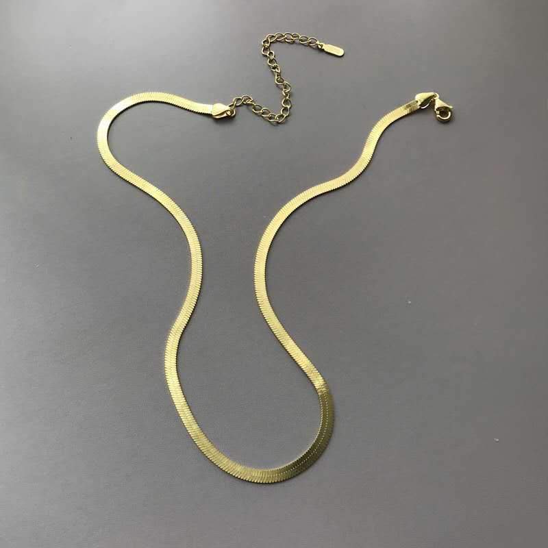 THAI SILVER Simple Snake Chain Necklace