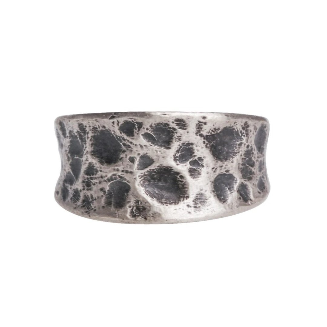 Hammered Minimalist Silver Ring