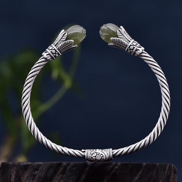 Ethnic Thai Silver 'READY TO BLOOM' Jade Bangle