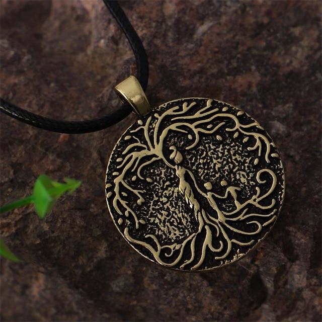 Double Side Carved Mom &  Children FAMILY TREE of LIFE Necklace -Mom with 1-5 kids