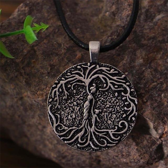 Double Side Carved Mom &  Children FAMILY TREE of LIFE Necklace -Mom with 1-5 kids