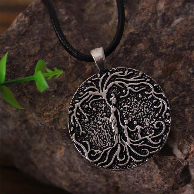 Double Side Carved Mom &  Children FAMILY TREE of LIFE Necklace -Mom with 1-5 kids